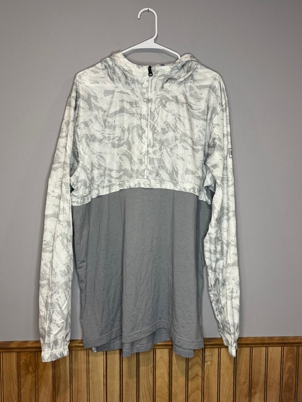 Under Armour Men's Camo Half-Zip Hoodie